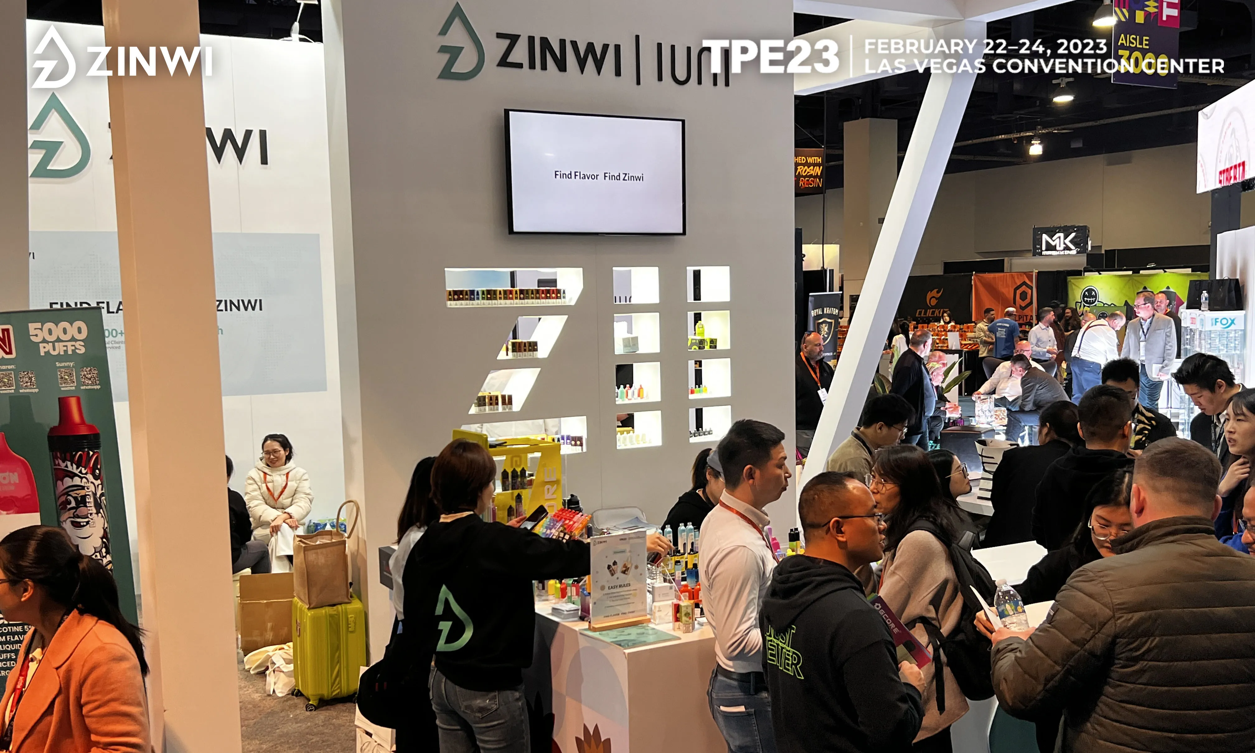 The dazzling "Zinwi Blue" makes Zinwi Biotech attract the attention of many exhibitors with its new brand image and unique color logo.